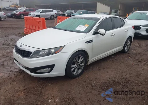 2011 Kia Optima Ex z USA, uszkodzony, nr VIN KNAGN4A75B5078084